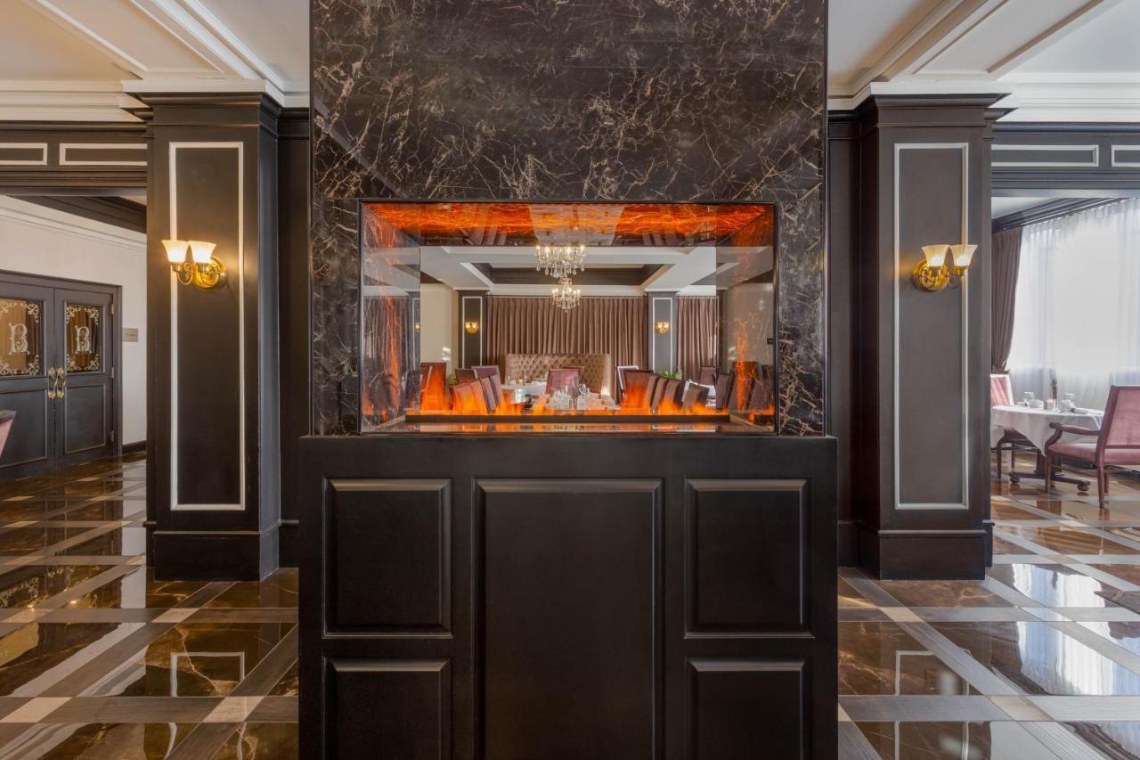 Hotel Retlaw, Trademark Collection By Wyndham Fond du Lac Esterno foto