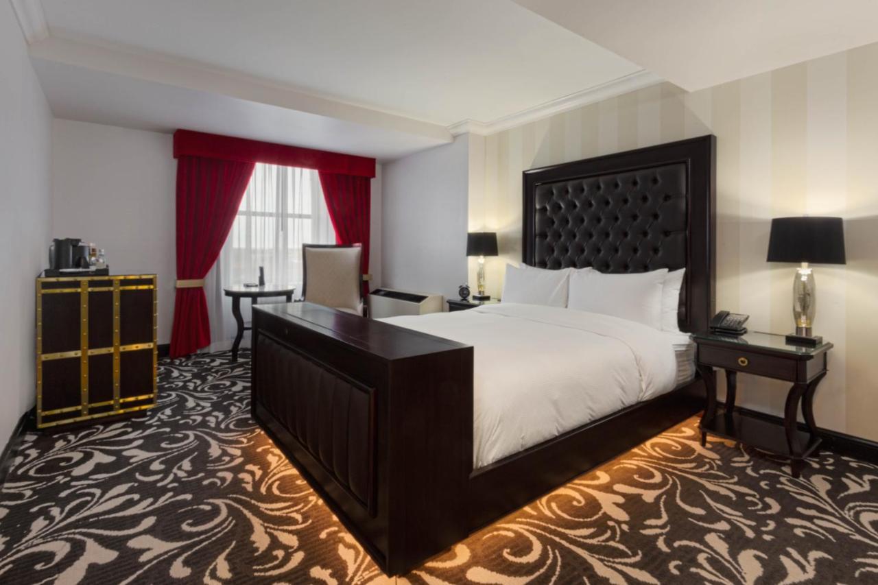 Hotel Retlaw, Trademark Collection By Wyndham Fond du Lac Esterno foto
