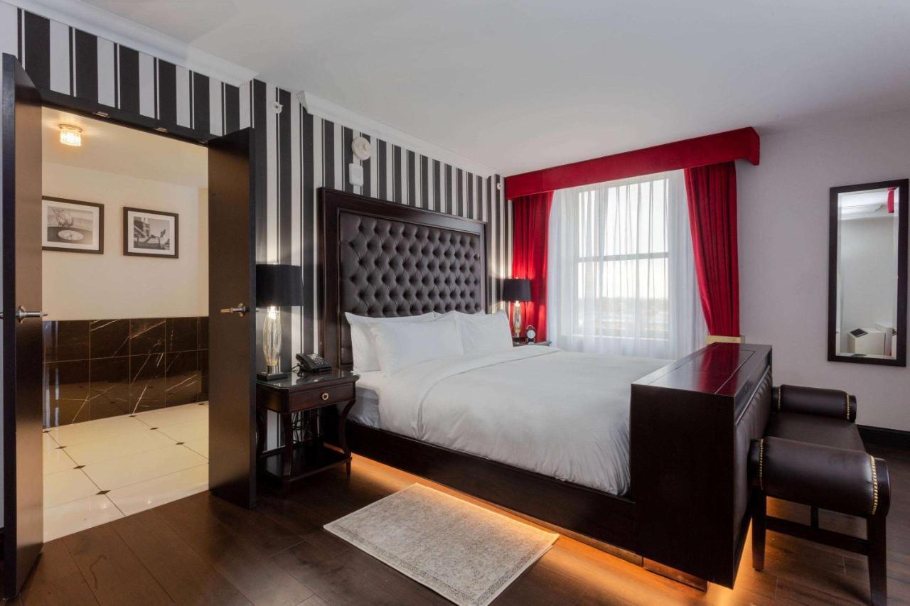 Hotel Retlaw, Trademark Collection By Wyndham Fond du Lac Esterno foto