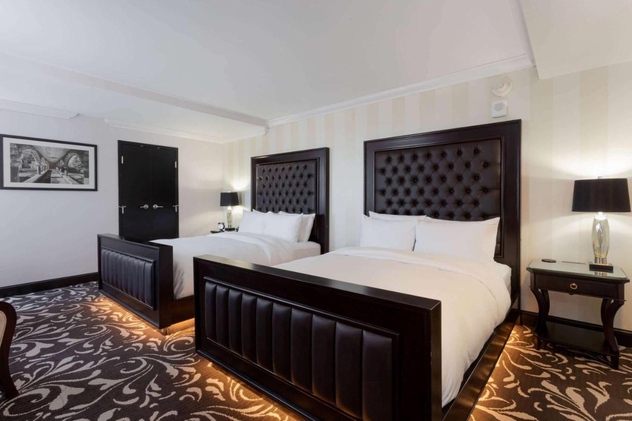 Hotel Retlaw, Trademark Collection By Wyndham Fond du Lac Esterno foto