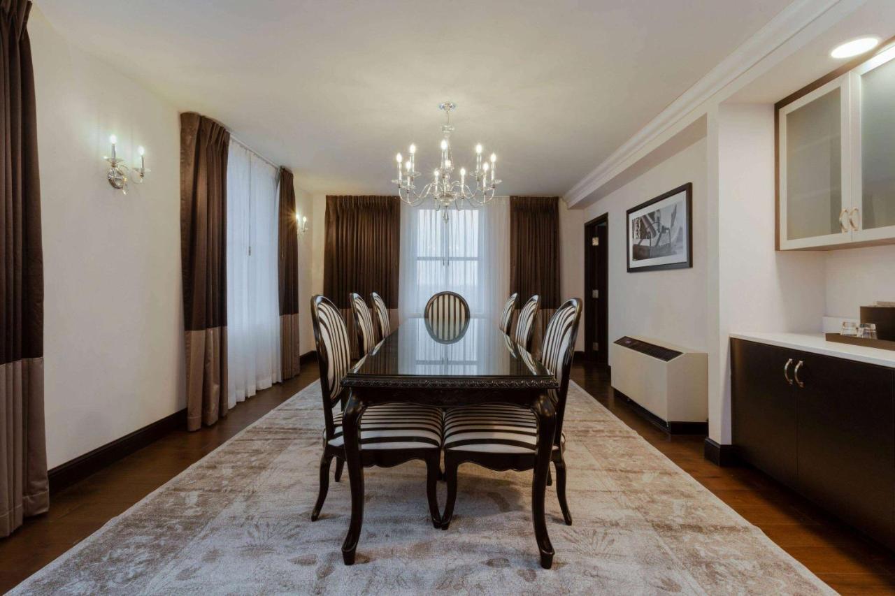 Hotel Retlaw, Trademark Collection By Wyndham Fond du Lac Esterno foto