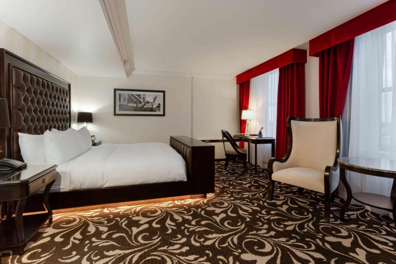 Hotel Retlaw, Trademark Collection By Wyndham Fond du Lac Esterno foto