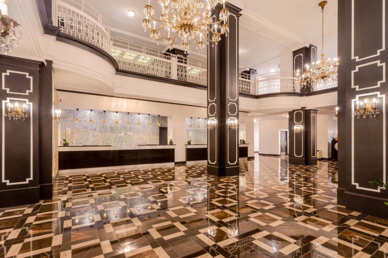 Hotel Retlaw, Trademark Collection By Wyndham Fond du Lac Esterno foto